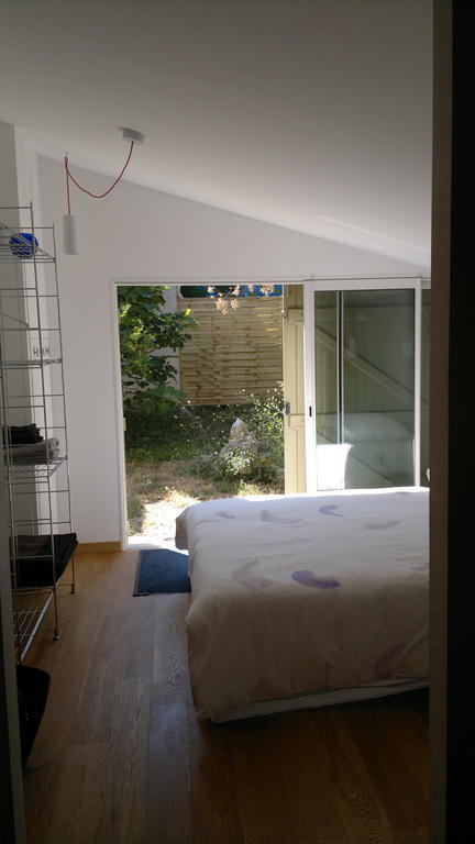 Вилла A L'Est D'Uzes Saint-Siffret Номер фото