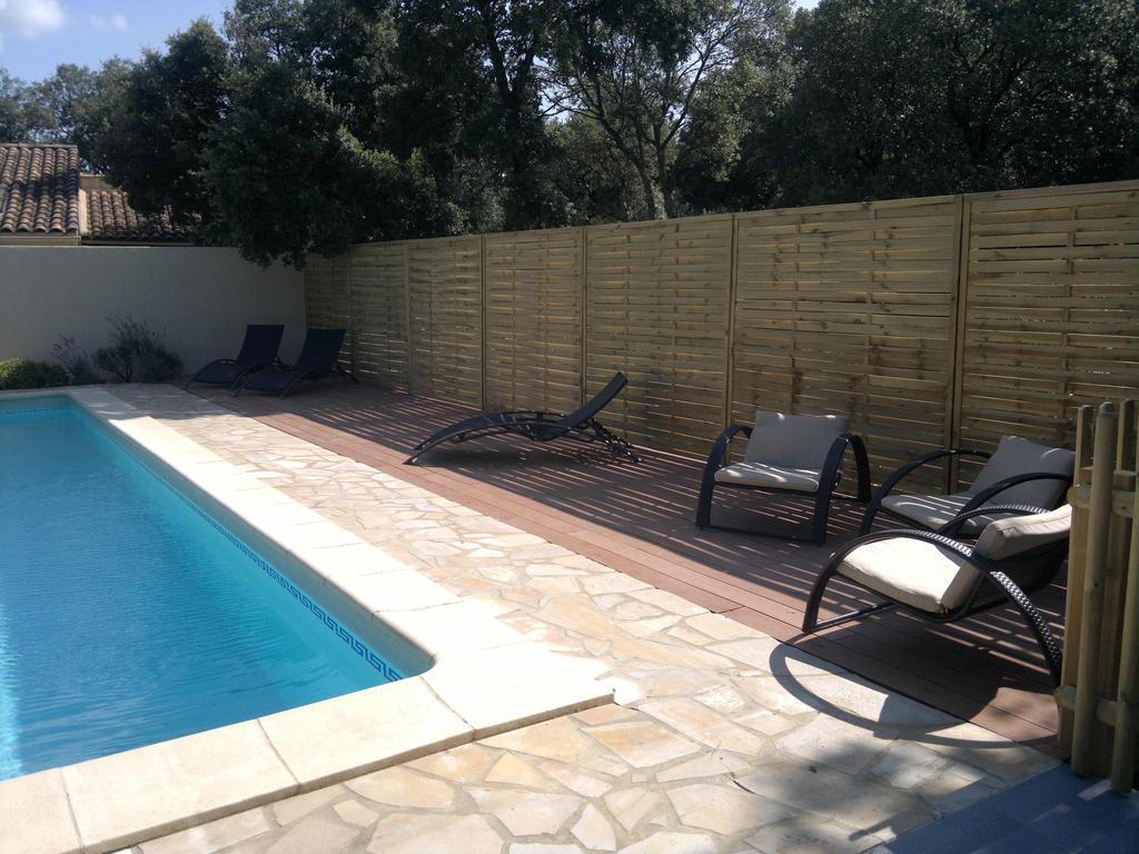 Вилла A L'Est D'Uzes Saint-Siffret Экстерьер фото