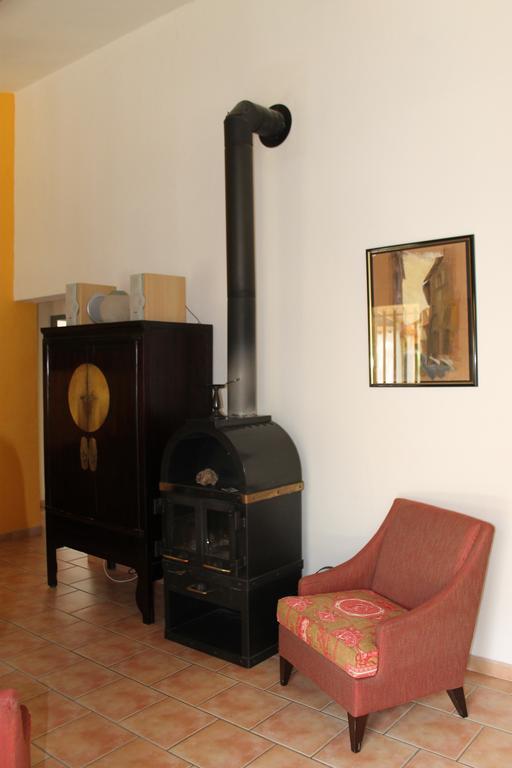 Вилла A L'Est D'Uzes Saint-Siffret Экстерьер фото