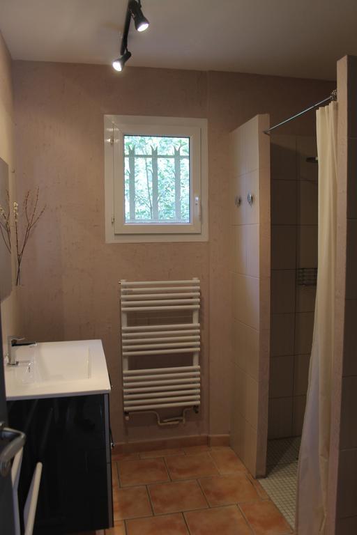 Вилла A L'Est D'Uzes Saint-Siffret Экстерьер фото